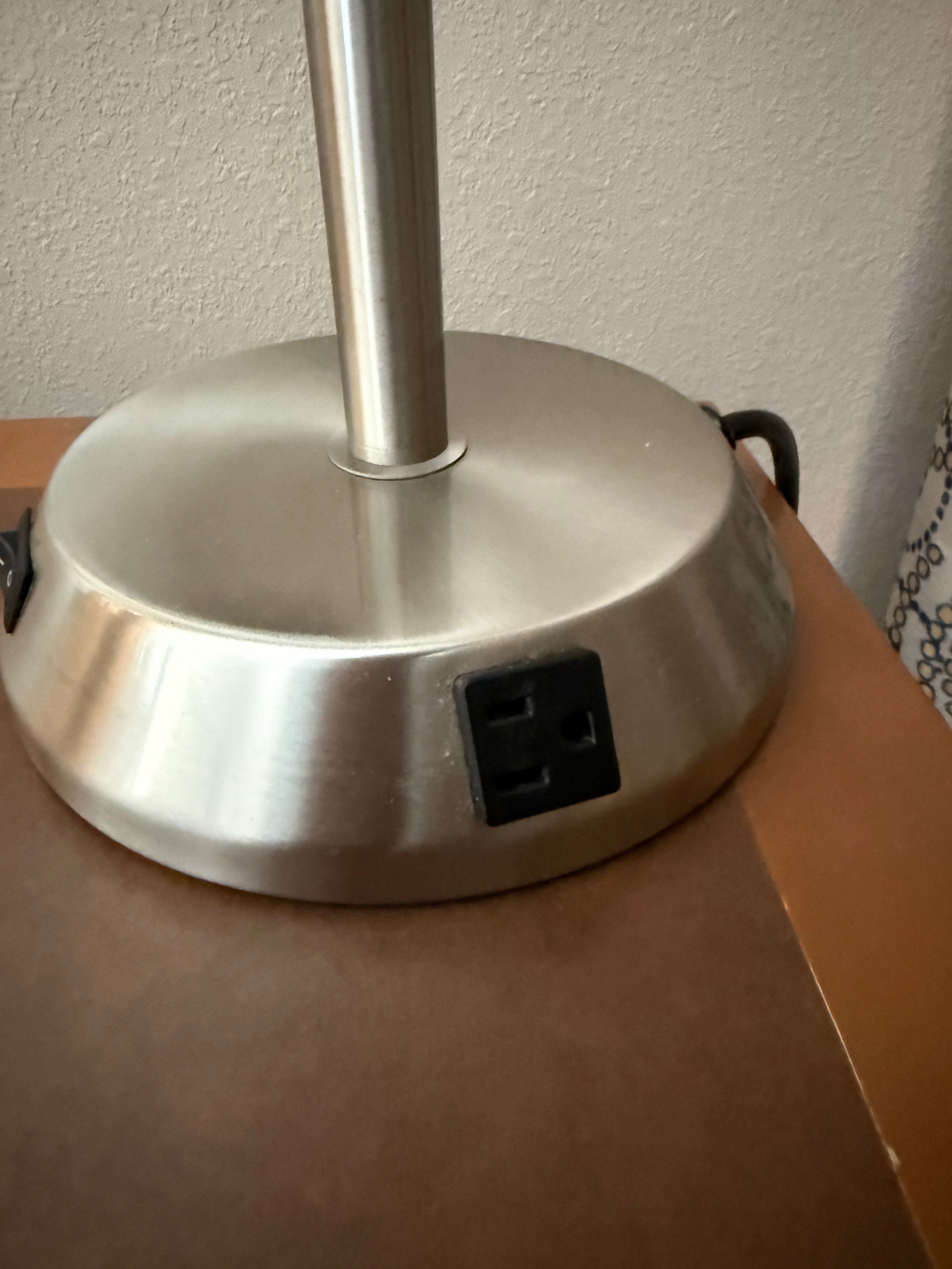 Hampton Inn & Suite - Lavonia, GA.