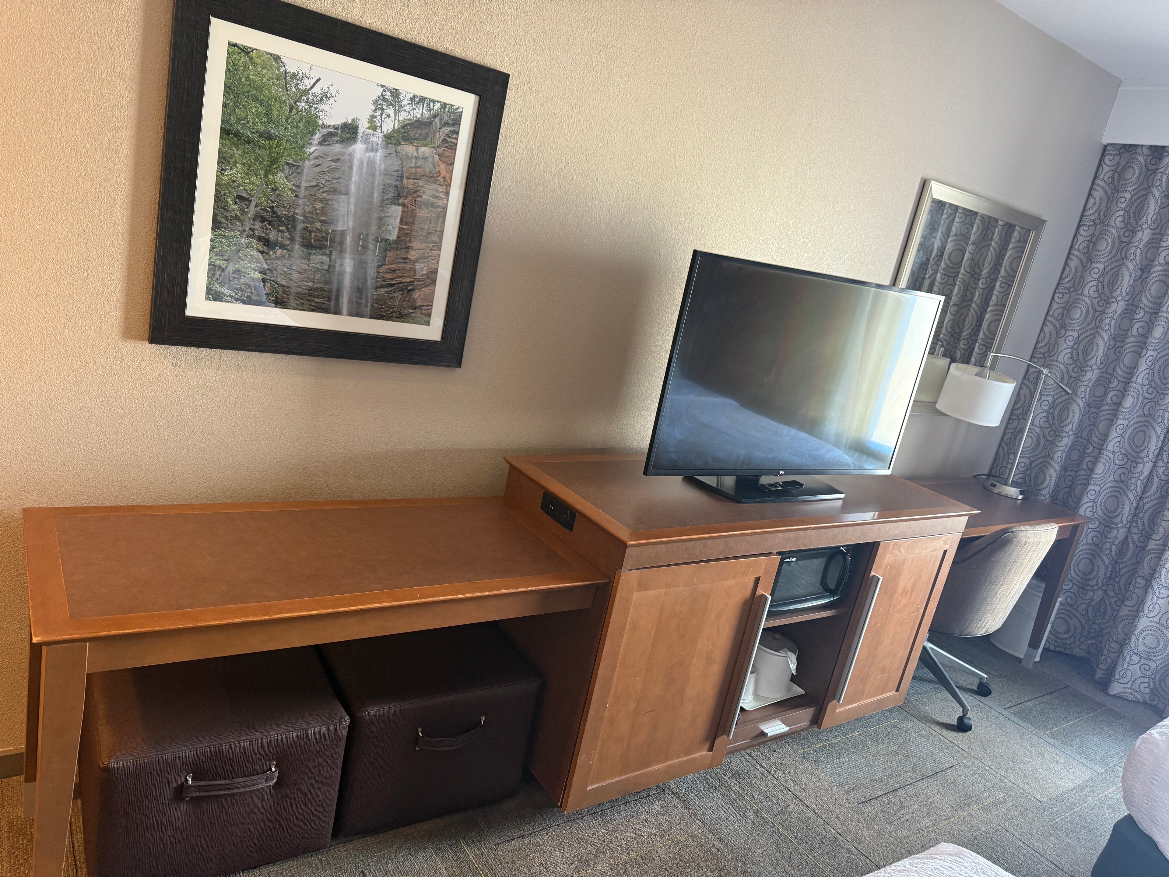 Hampton Inn & Suite - Lavonia, GA.