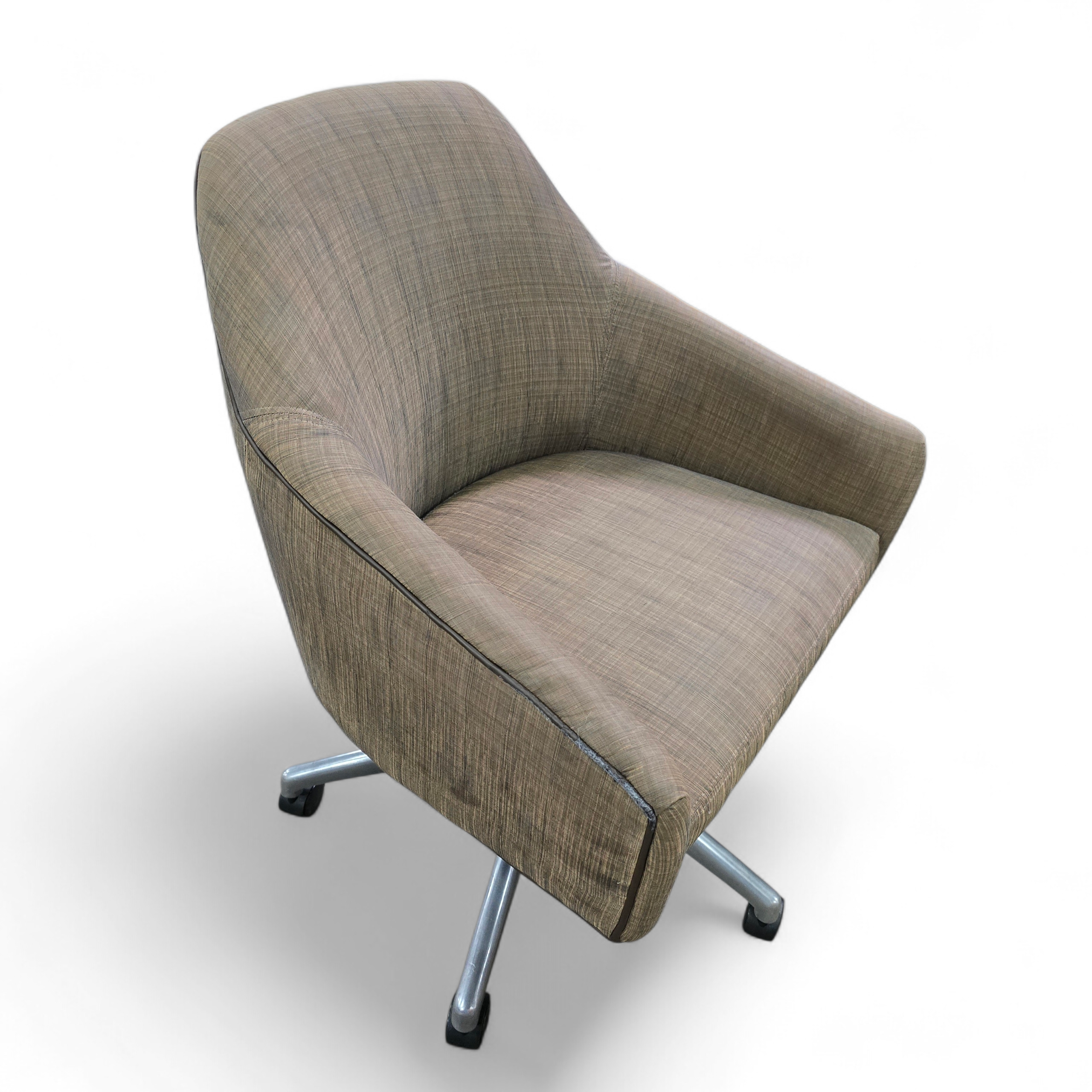 SHL side view of rolling office chair, used and in good condition