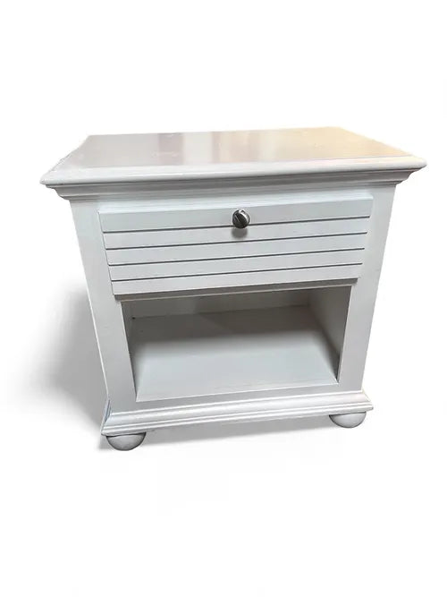 Grand Palms Nightstand White