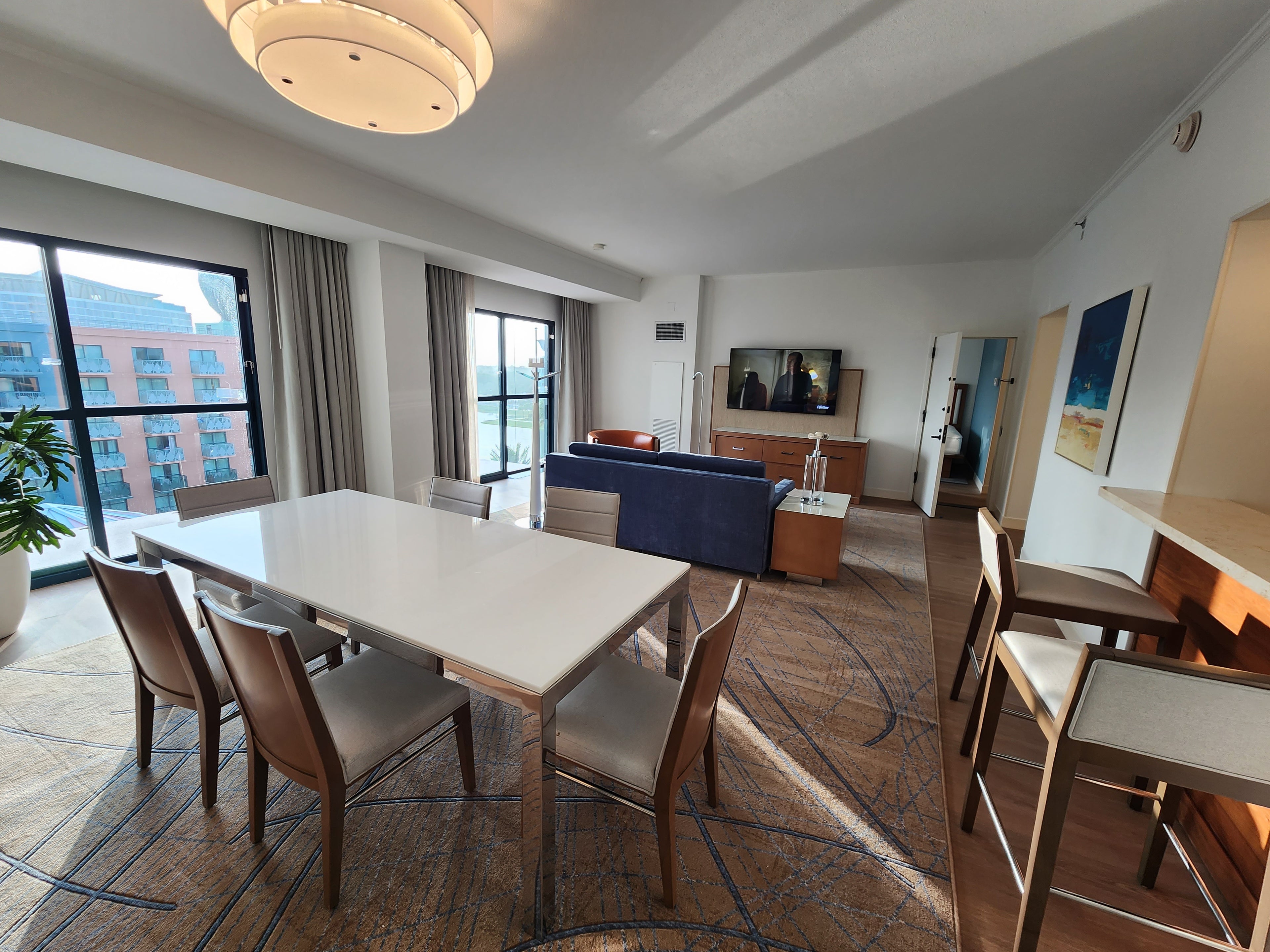 Pre-owned hotel furniture installation by SHL at Courtyard by Marriott Metairie LA