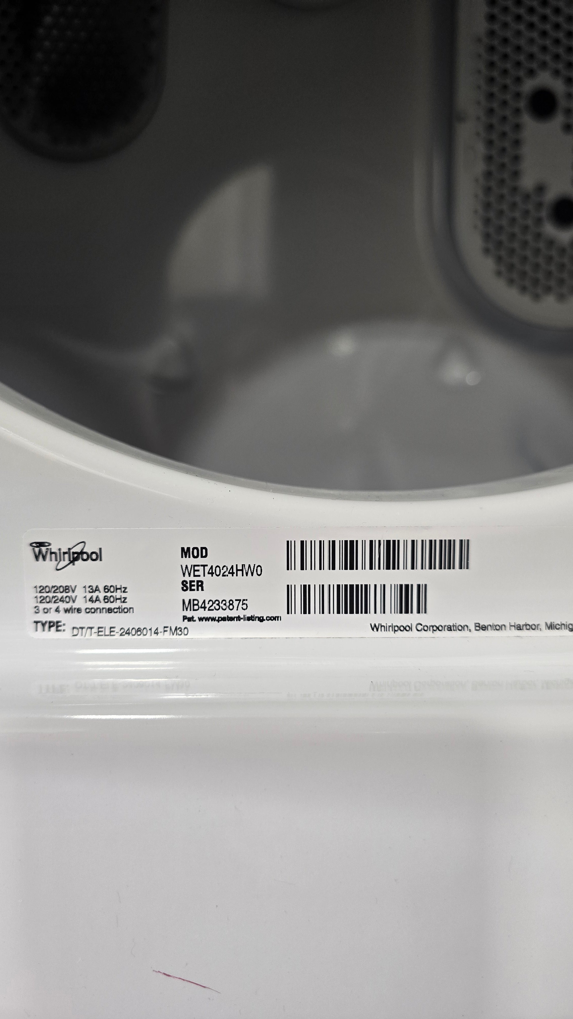2022 Whirlpool vertical laundry unit, used and fully functional