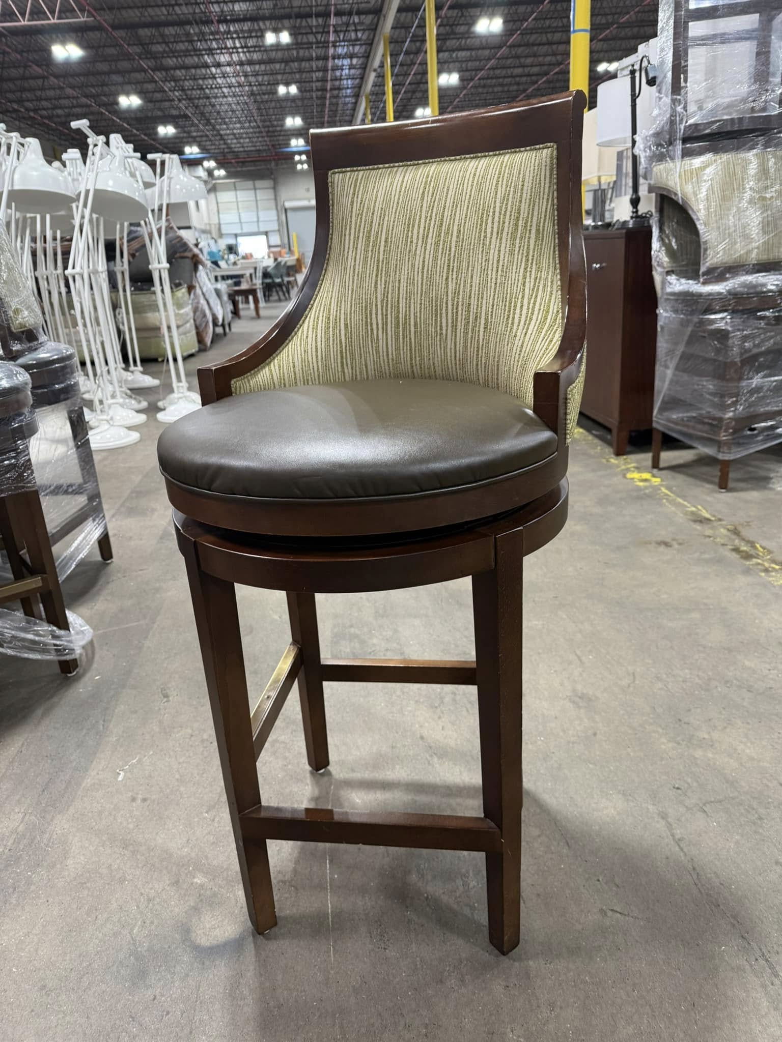 Swivel Bar Stool