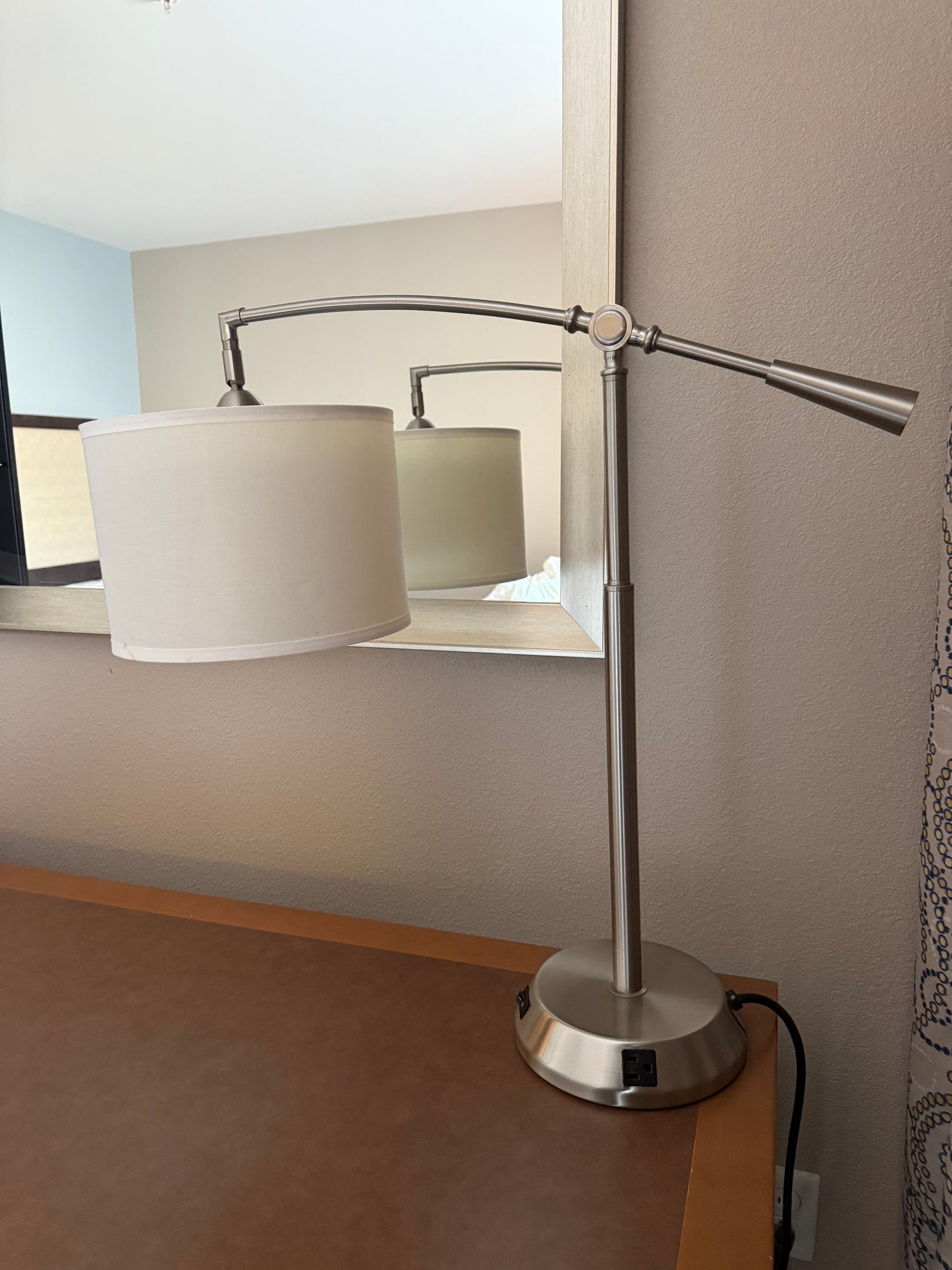 Hampton Inn &amp; Suite - Lavonia, GA.