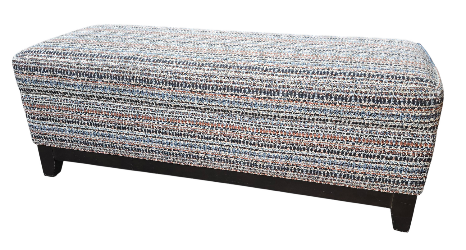 Multicolor woven fabric accent bench