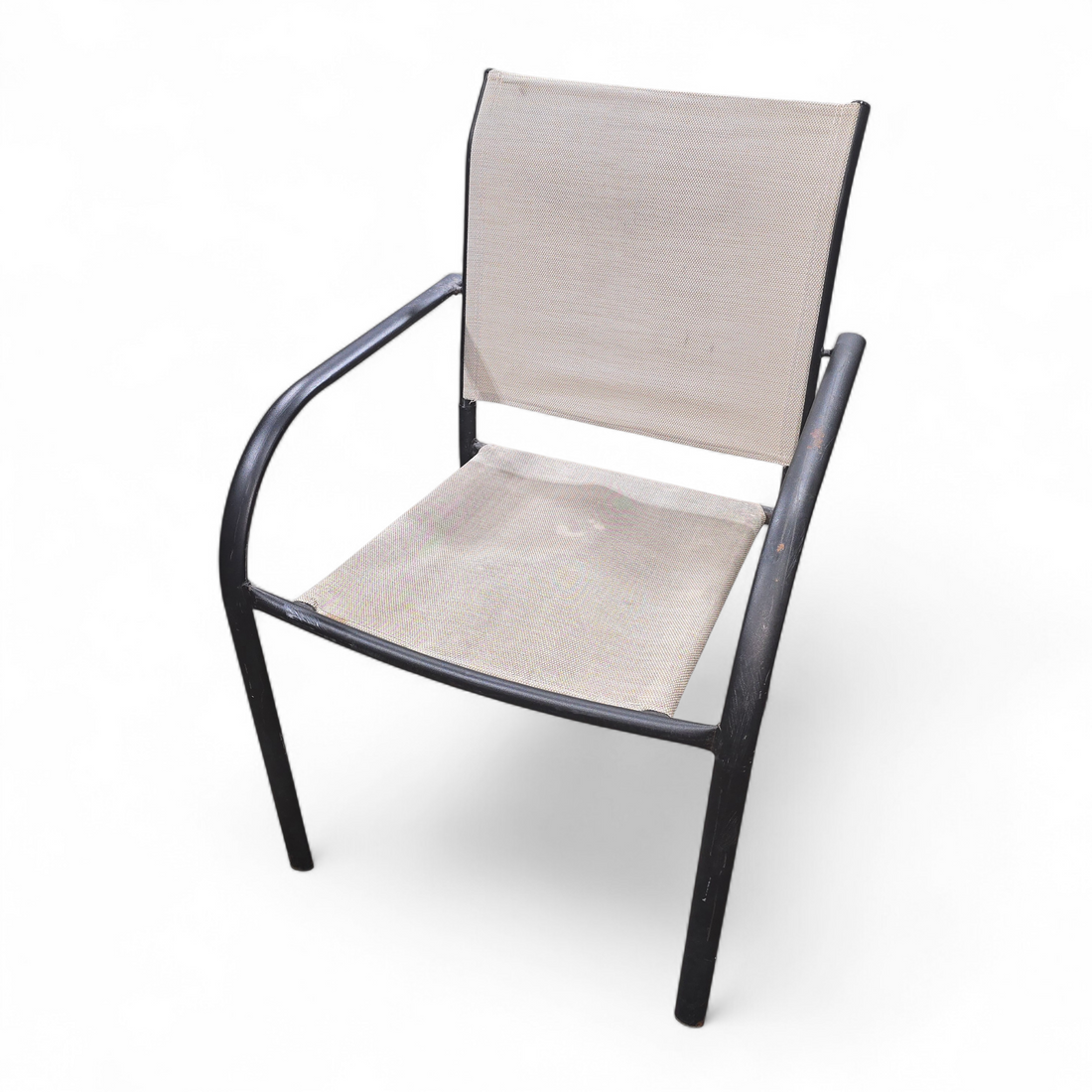 SHL front view of patio chair, 23.5 x 20 with 16-inch seat height, used and in fair condition