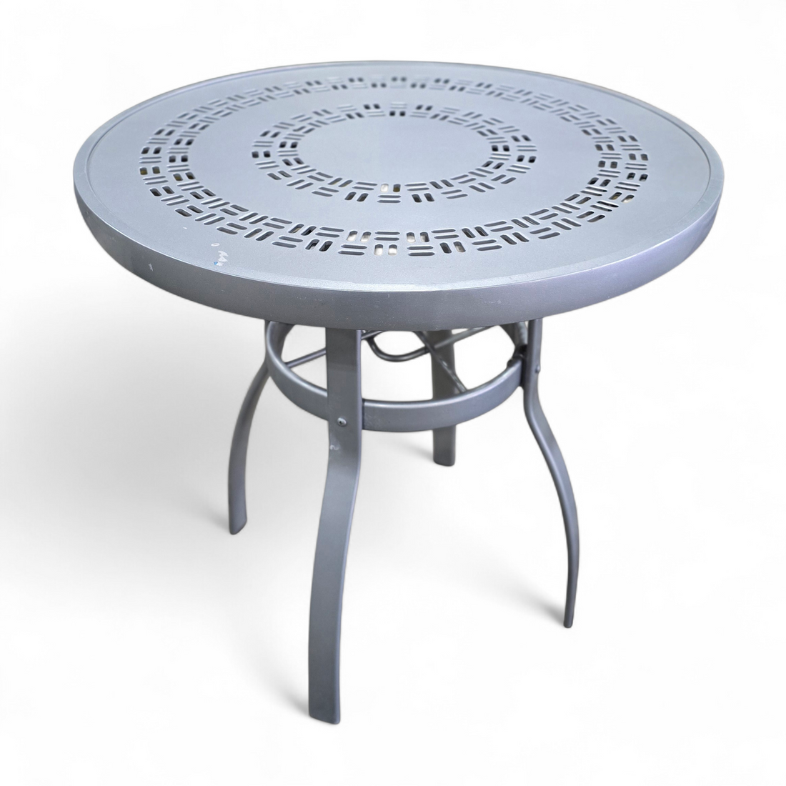 SHL front view of silver metal patio table, 30-inch diameter, used and in good condition