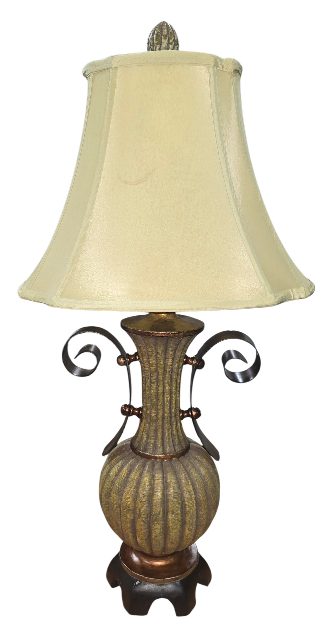 Front view of urn-style decorative table lamp with bronze base