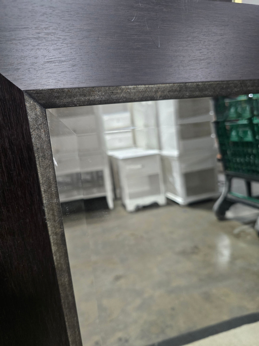 Used large wall mirror in good condition 61.25 x 43.25