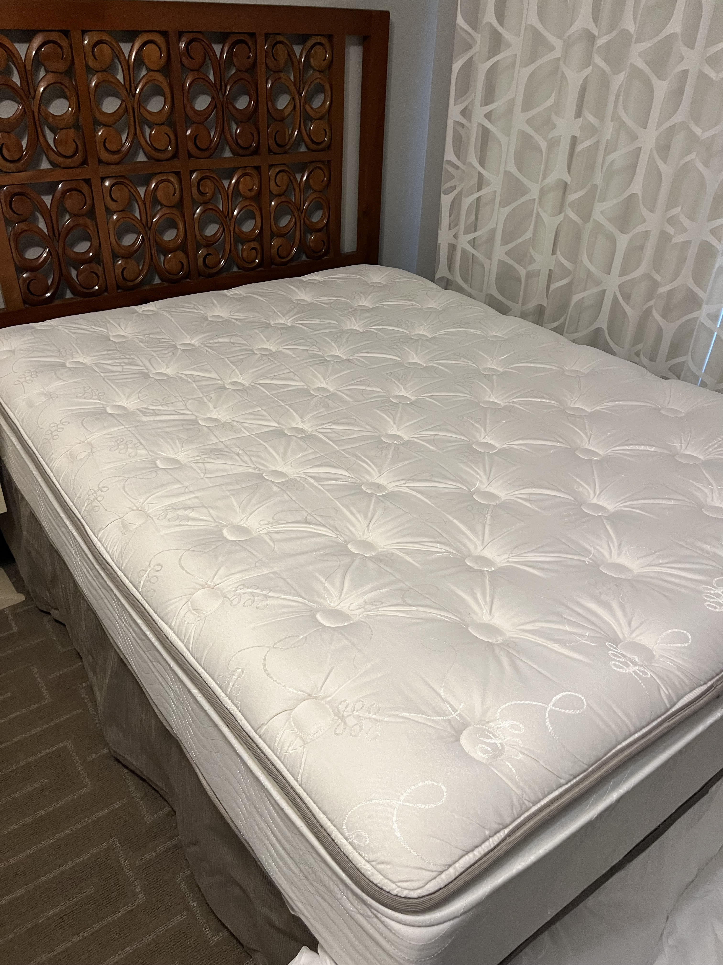 Top of Beautyrest Hospitality Mattress Located Near Atlanta Georgia
