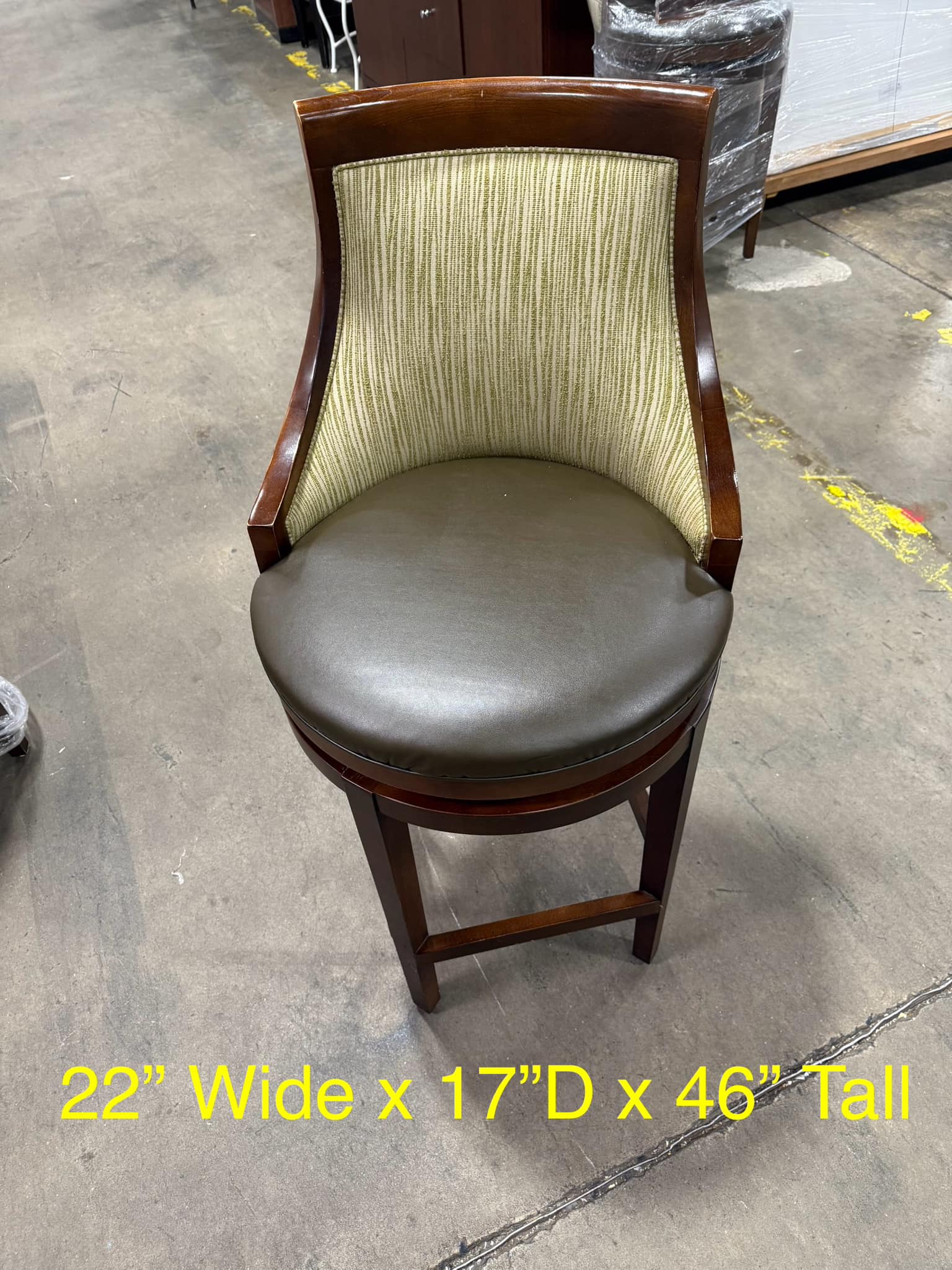 Used Swivel Bar Stool Located in Cartersville Ga