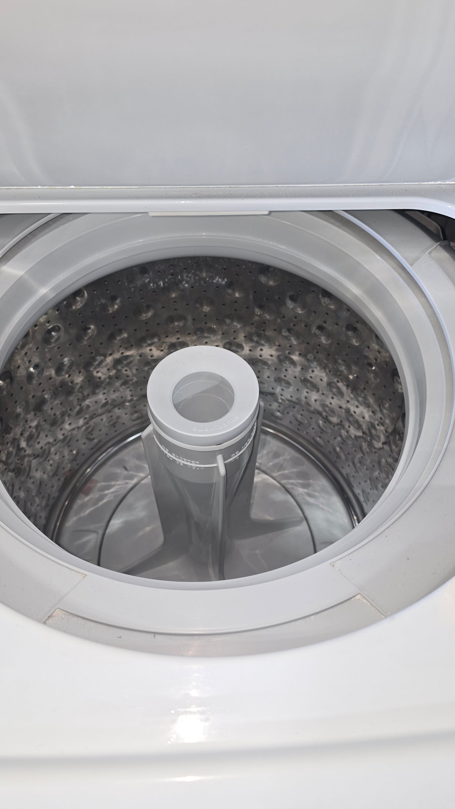 Used GE Spacemaker washer dryer combo from upscale resort, 2018 compact model