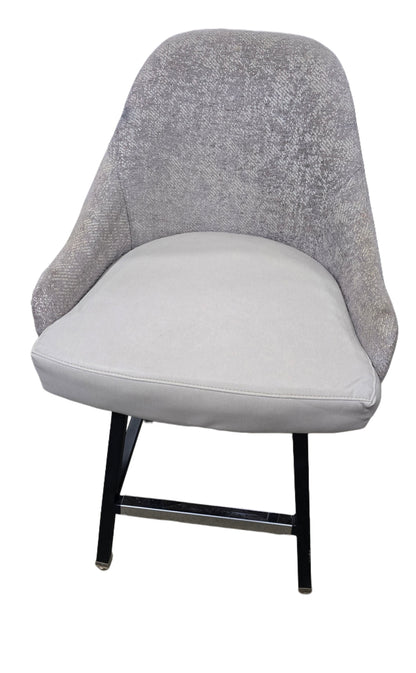 “Gray counter height swivel bar stool with vinyl seat and upholstered back – Southern Hospitality Liquidation”
