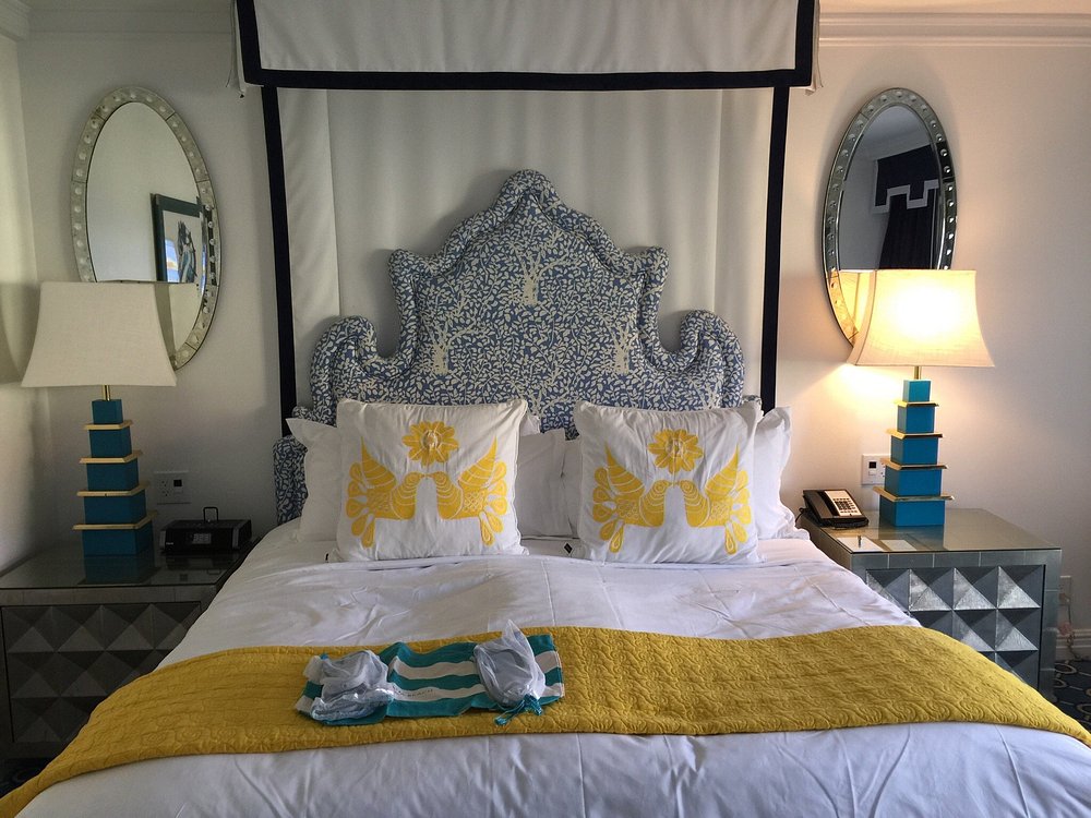 EAU RESORT &amp; SPA