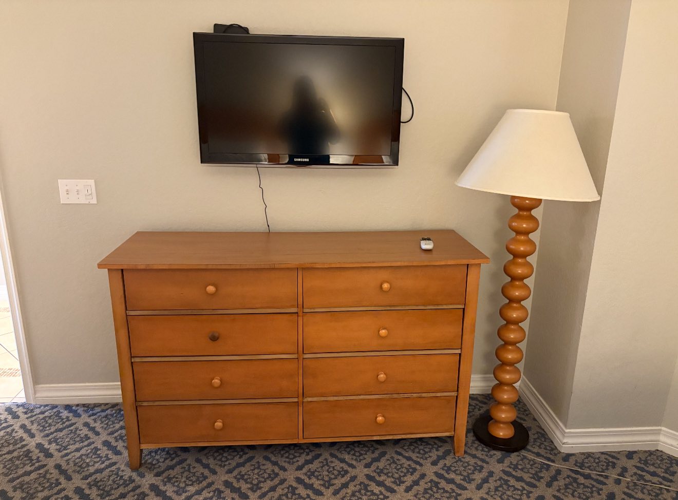 Furniture and appliance liquidation package from Reunion Resort Kissimmee FL, includes full unit contents