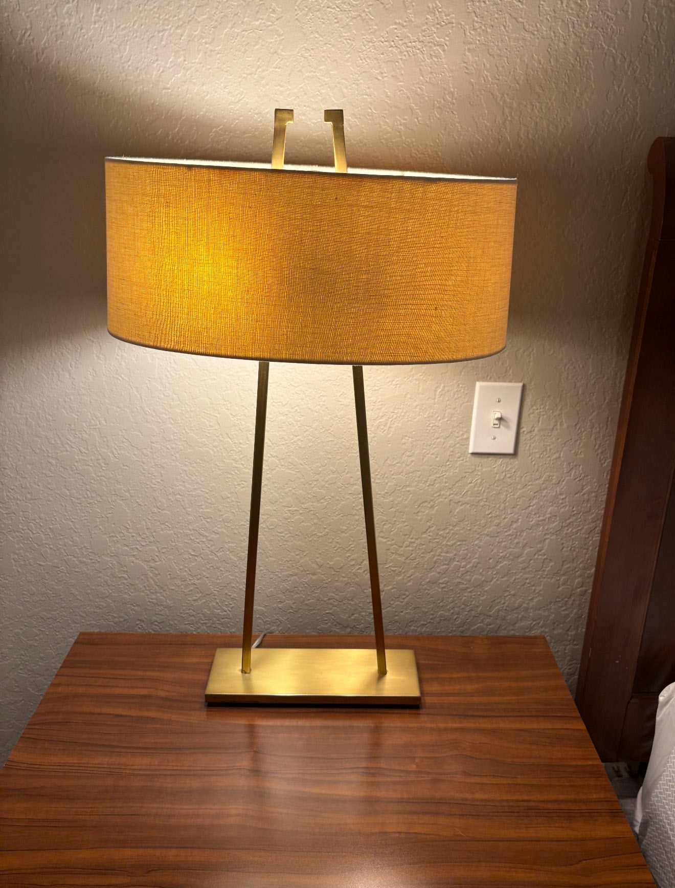 Nightstand lamp from Reunion Resort Kissimmee FL bedroom furniture hotel liquidation package