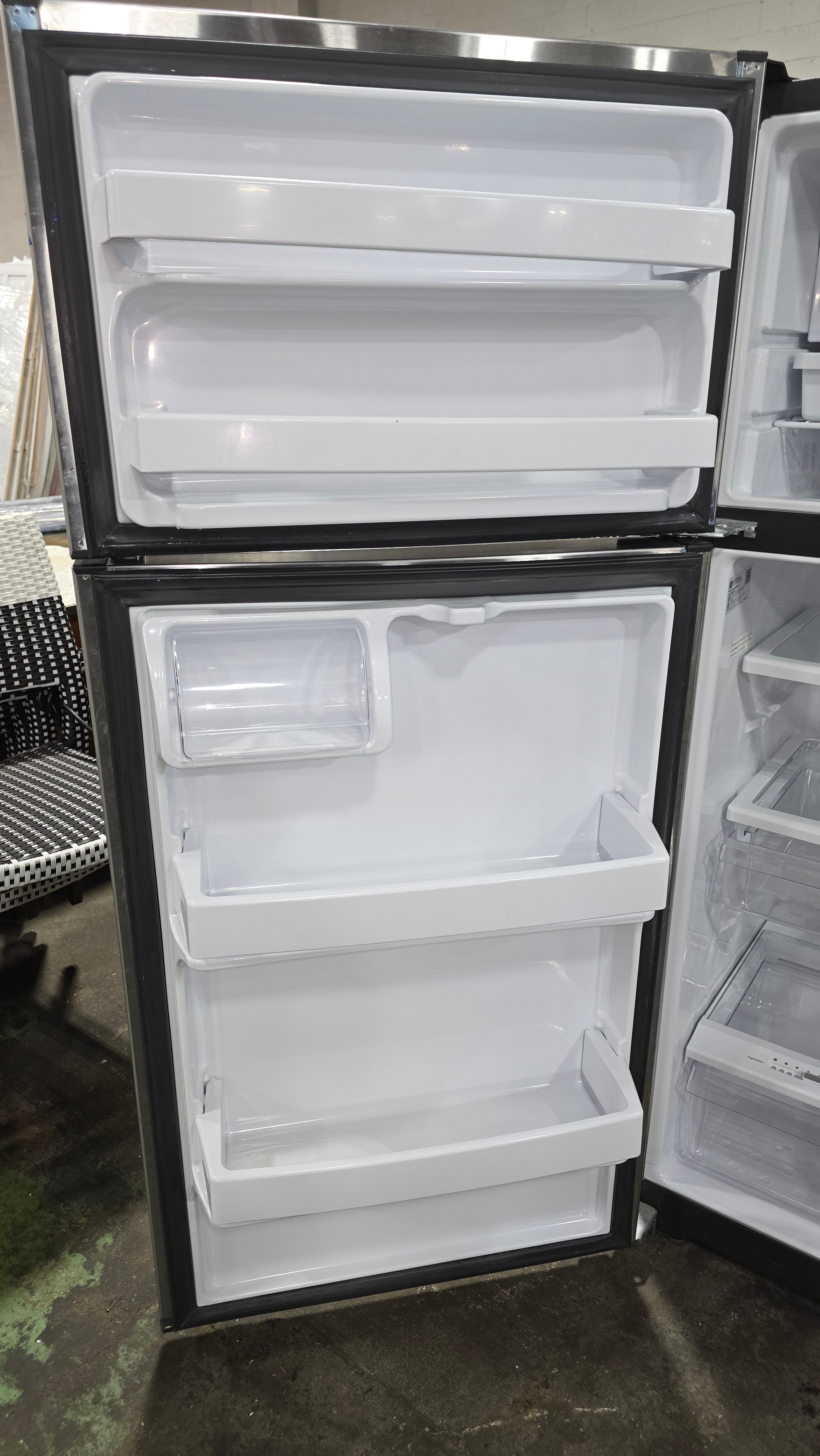 Stainless Front Top Freezer/Fridge