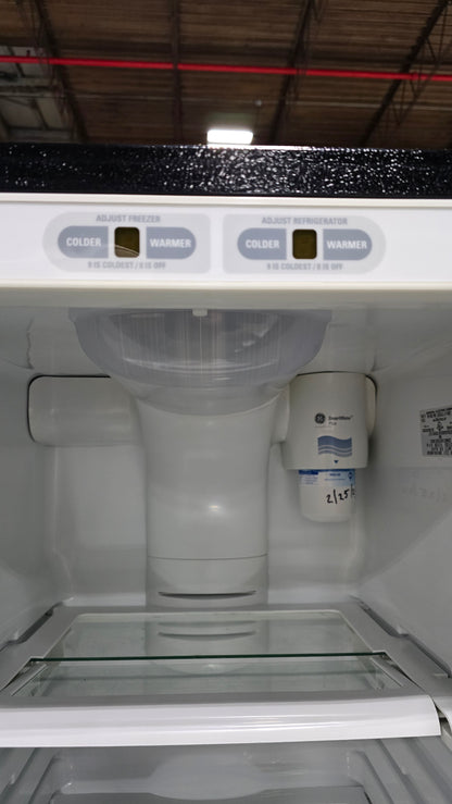 GE Side BY Side Fridge/Freezer