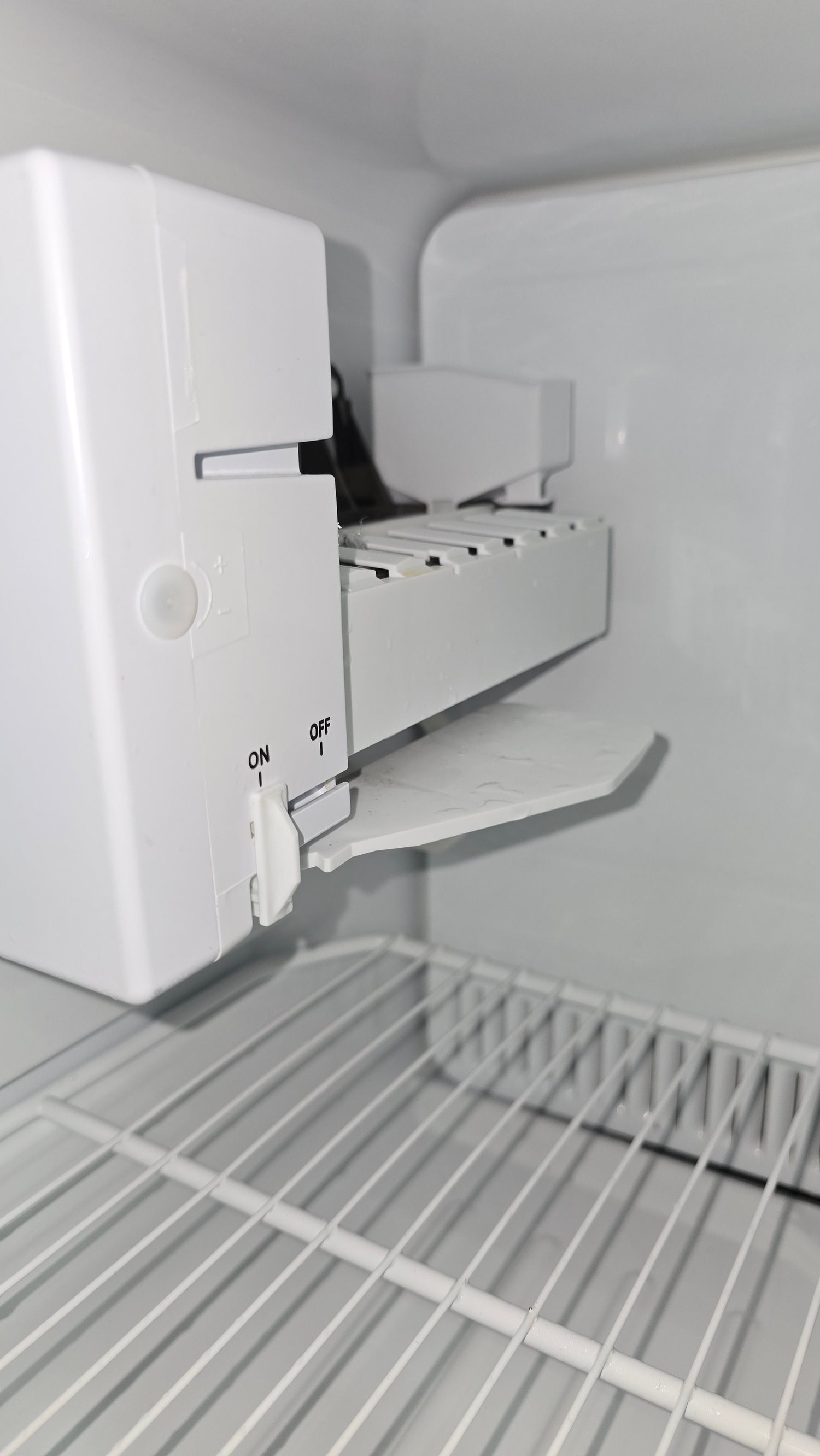 Stainless Front Top Freezer/Fridge