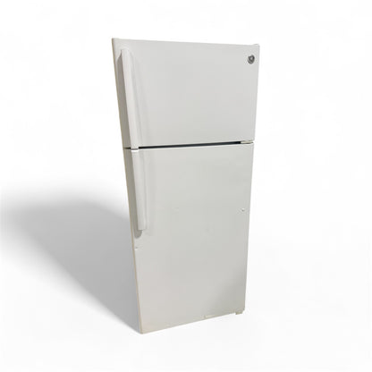 Front view of GE Energy Star 17.5 cu.ft. top freezer refrigerator available at SHL in Cartersville GA