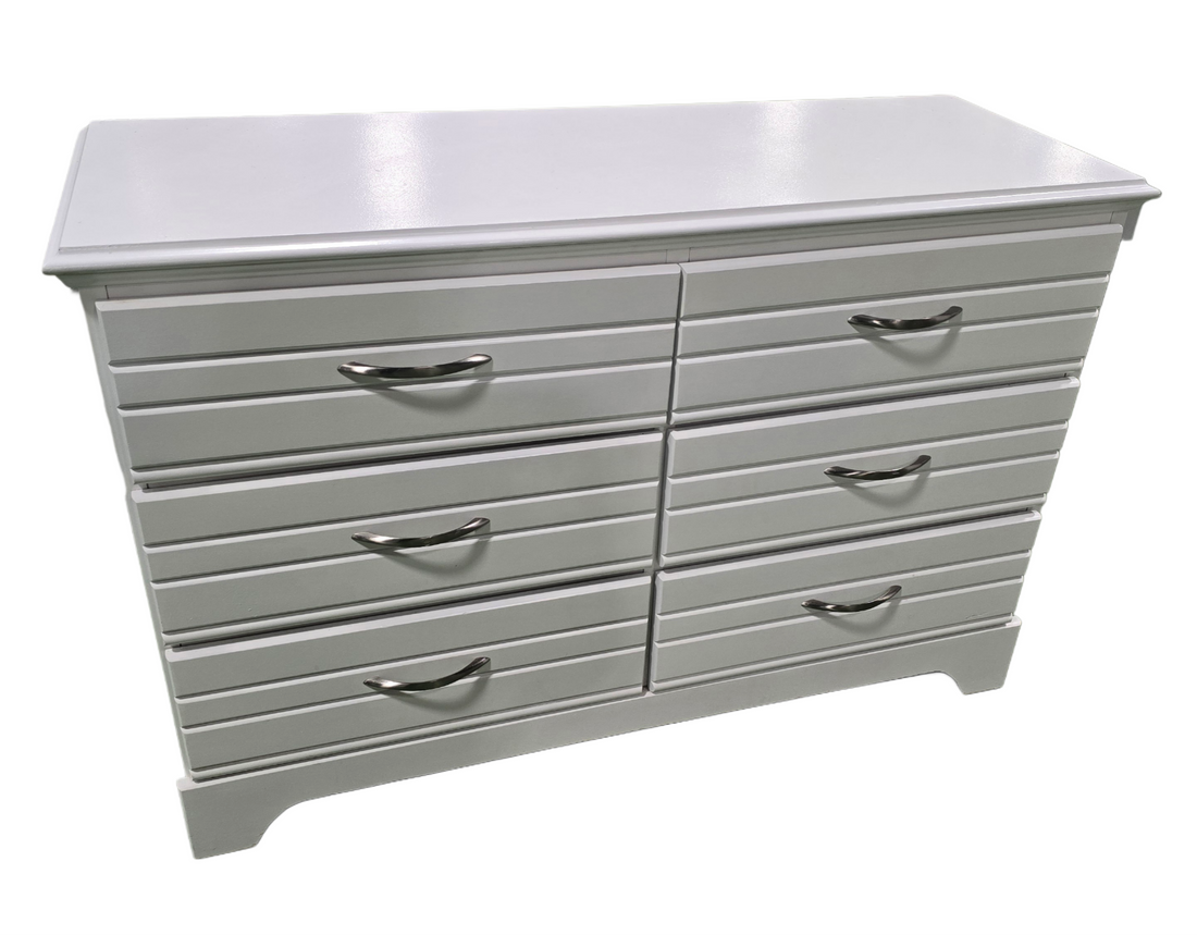 Used white 6-drawer dresser with shutter-look front – Southern Hospitality Liquidation